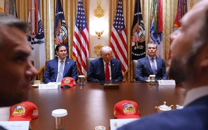 Трамптың мәлімдемесінен кейін Иран делегациясы келіссөзден шығып кетті