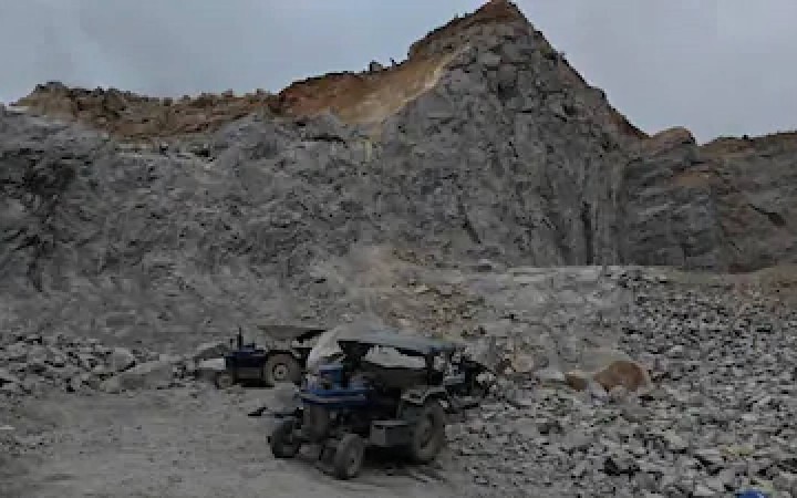 Жеті жұмысшыны алып тас басып мерт қылды
