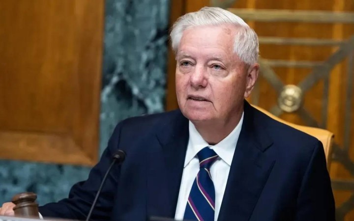 Киев сапарынан кейін: Трамптың жақын серігі қайтыс болды