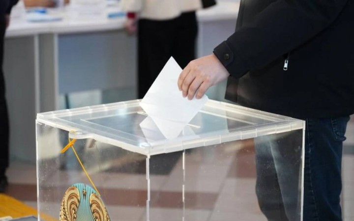 Құрылтай жұмысы әлемдік тәжірибеге қаншалықты жақын? Сарапшы пікірі