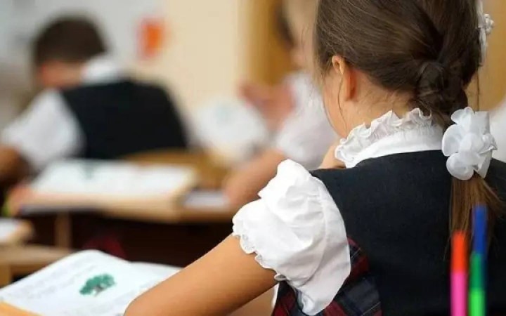 Мектеп формасын кимеген оқушының ата-анасына айыппұл салынады