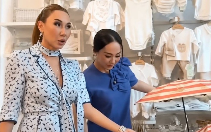 Қарақат Әбілдина жетінші бала туралы айтты