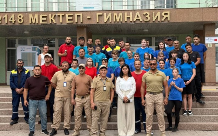 Алматыда «Карина Paper» зауытының қызметкерлері Құрылтай сайлауында дауыс берді