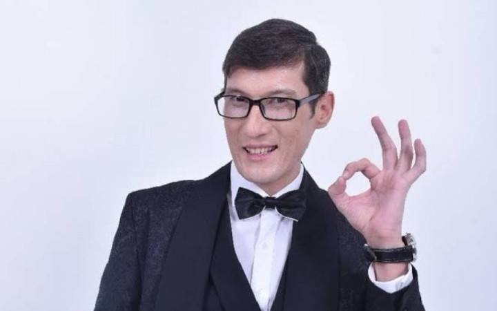 Дәнекер Оразбайдың әкелік әрекеті сынға қалды