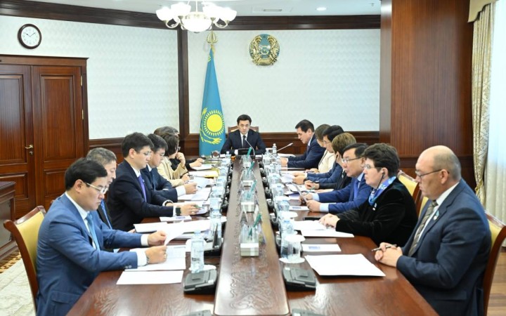 Құрылтайдың Бюро отырысында Регламент жобасы қаралды