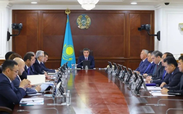 Бектенов жаңа Үкіметке нақты міндеттер жүктеді