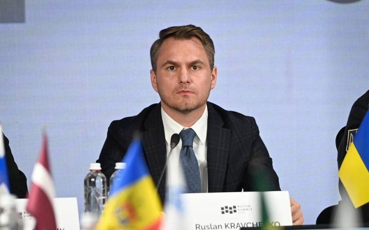 Украинаның бас прокуроры Руслан Кравченко отставкаға кетуге өтініш берді