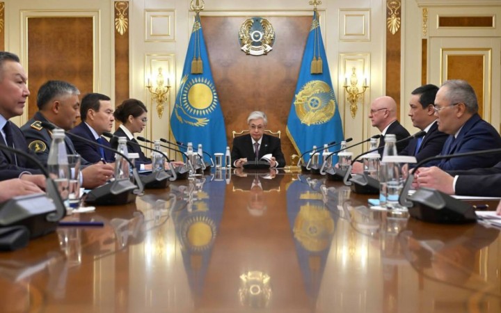 Тоқаевқа Қорғаныс министрлігін тексеру жөніндегі комиссия жұмысының алғашқы нәтижелері туралы есеп берілді