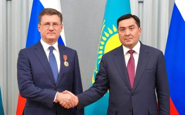 Ерлан Ақкенженов Александр Новакпен кездесті