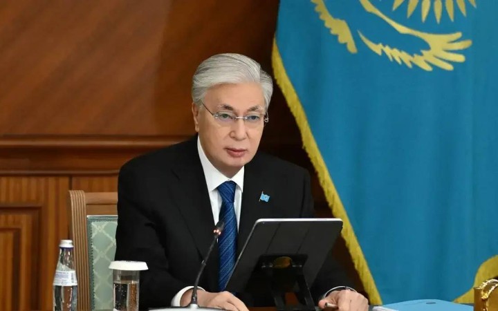 Тоқаев өнеркәсіп саласындағы жоспарлау жұмыстарына көңілі толмайтынын айтты