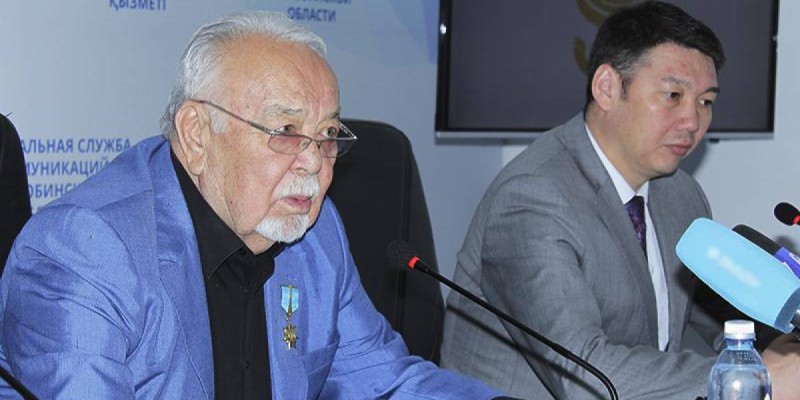 АСАНӘЛІ ӘШІМОВ АСХАТ МАЕМИРОВТЫҢ ҚОЛШОҚПАРЫ МА?.