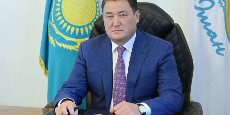 Павлодар әкімінің портреті қандай мақсатта сатылғаны белгілі болды.