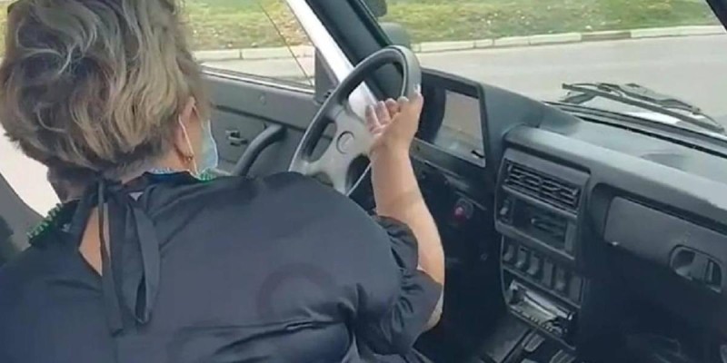Өскеменде халықпен мас күйінде кездескен әкімдік қызметкеріне қатысты тексеріс басталды.