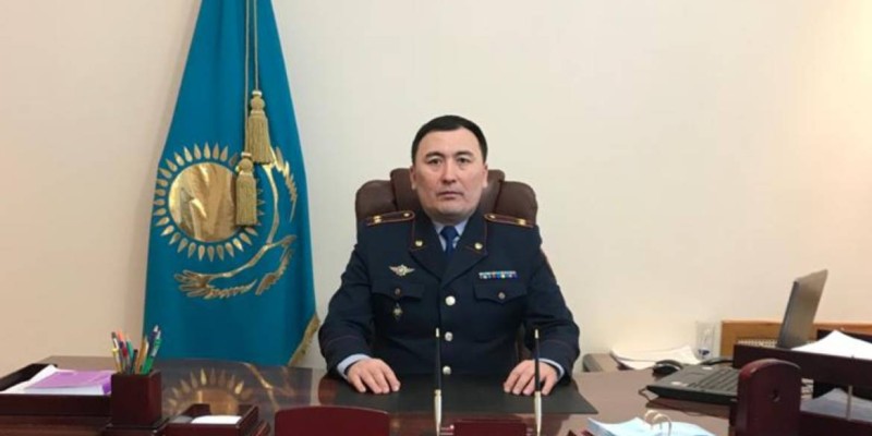 Адамдарға жақсылық жасау-абыройлы іс.