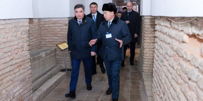 Олжас Бектенов Қожа Ахмет Ясауи кесенесінің тарихи келбетін сақтаудың маңыздылығын атап өтті.