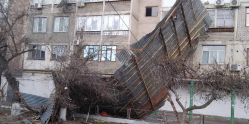 Таразда болған дауыл 368 миллион теңгеге шығын келтірген.