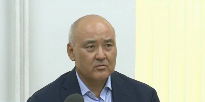 Өмірзақ Шөкеев бір ай Арыста тұрады.