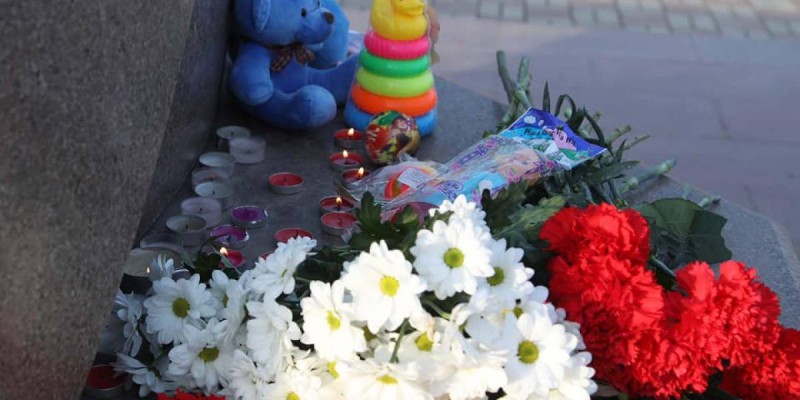 Таразда өрттен қаза болған бес баламен қоштасу рәсімі өтті (фото).