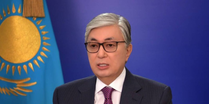 Ұшақ апаты: Тоқаев қаза тапқандардың отбасына көңіл айтты.