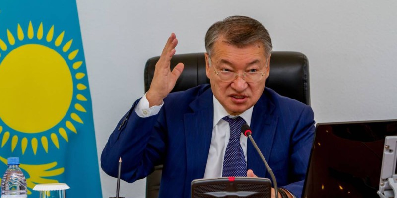 Тоқаев Ахметовтің өкілеттігін тоқтата ма?.