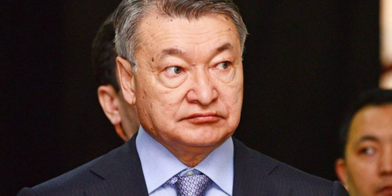 Даниал Ахметов «Бессмертный полк» маршына қатысады.