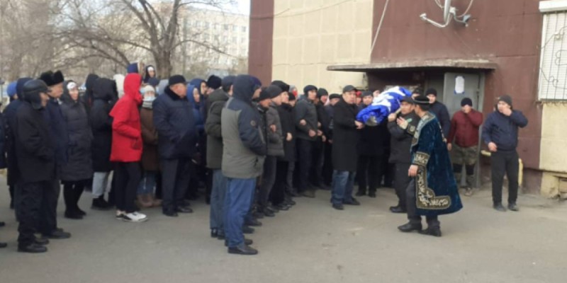 Депутаттың ұлы қағып кеткен оқушы қайтыс болды.