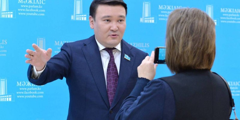 15 млн-ға сатылған мектеп. Мақсат Толықбай обыс әкіміне екі ай уақыт берді.