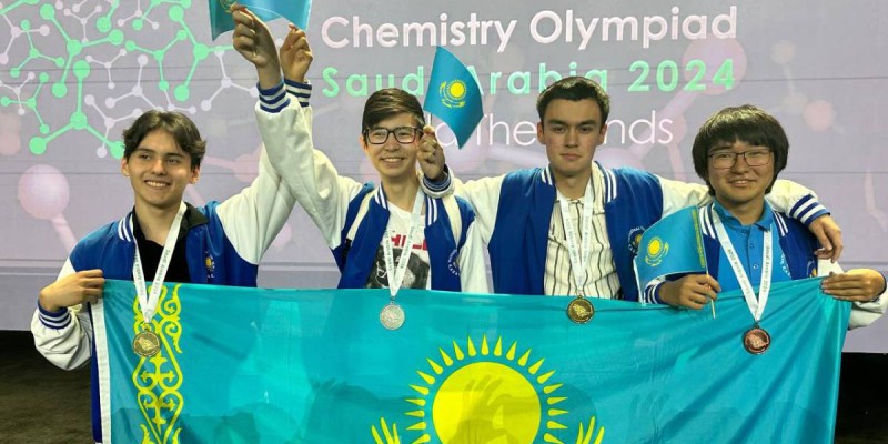 Қазақстандық оқушылар IChO — 2024 химия олимпиадасында екі алтын, күміс және қола медаль жеңіп алды.