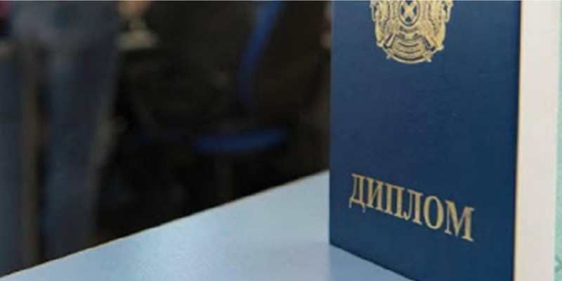 БҚО-да жалған дипломмен он жыл ауруханада жұмыс істеген қызметкерге қатысты іс қозғалды.