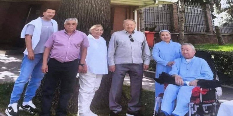 Назарбаевтар назарға ілікті.