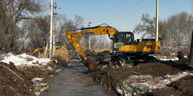 Алматы облысында су тасқынына қарсы жұмыстар күшейтілді.