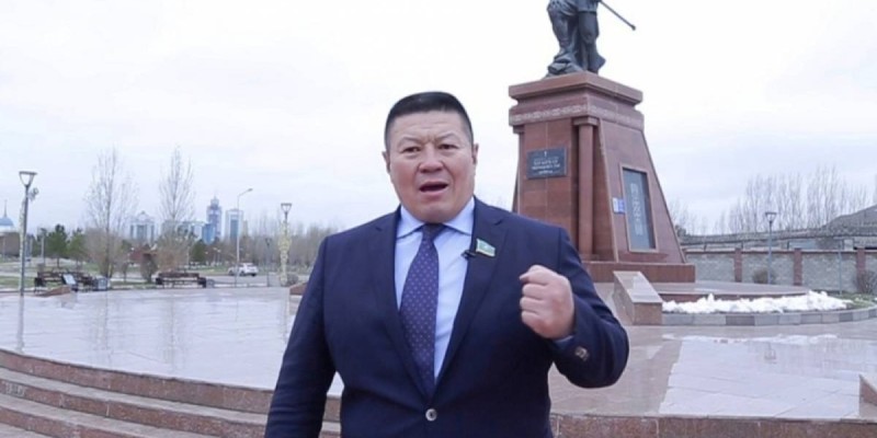 Бақытбек Смағұл: Азаттықтың лебі есті, ағайын!.