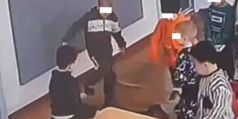 Алматыдағы балабақшада баланы топпен ұру дерегіне қатысты қылмыстық іс қозғалды.