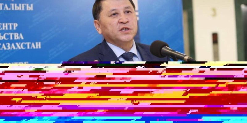 Бекшин коронавирус пен тұмауға қарсы вакцинаны бірге алуға кеңес берді.