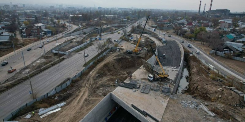 Алматыда Жансүгіров – Сейфуллин қиылысындағы жолайрық тоннельдерінде қозғалыс ашылады.