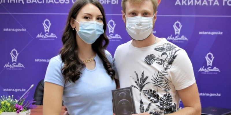 Вакцина алған елордалықтар апта сайын олжаға кенелді.