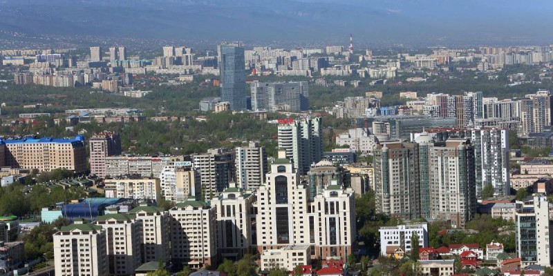 Алматыда 5 мыңнан астам кәсіпкерлік нысанды төлқұжаттау қажет.