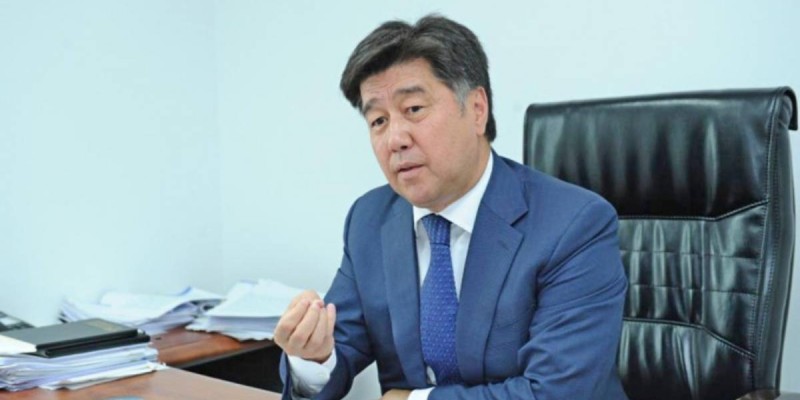 Егемендіктің үш сыйы.