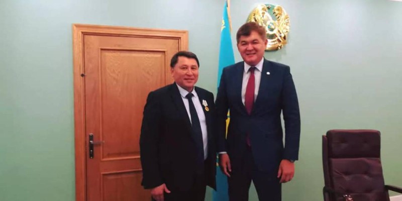 Біртанов: Бекшинге ерен еңбегі үшін алғыс айтқым келеді.