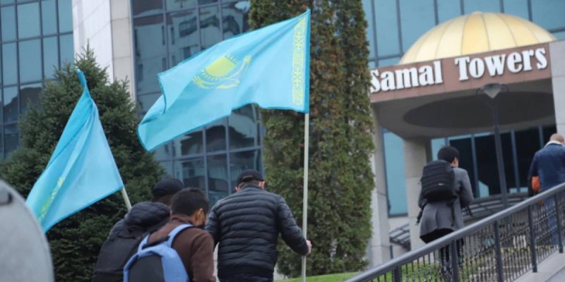 АҚШ-тың Бас консулдығы «Борат-2» фильмін ой еркіндігіне балады.