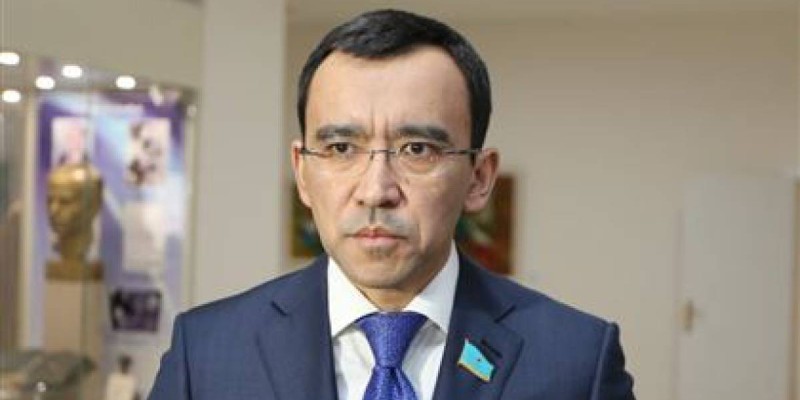 Әшімбаев: Мәселе диалог негізінде шешілуге тиіс.
