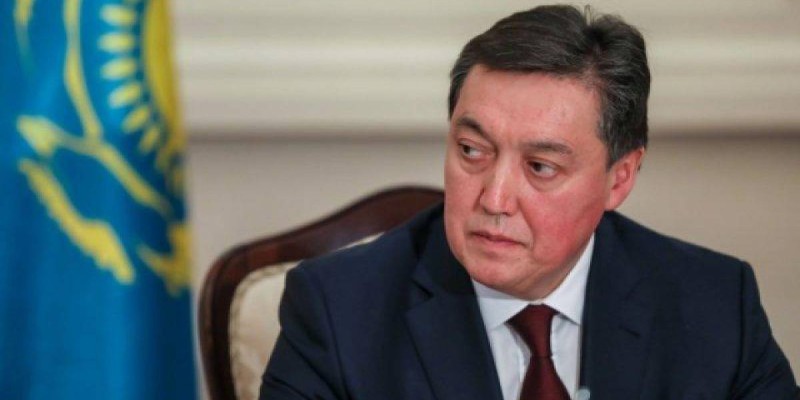 Бізге ісінен сөзі көп үкіметтің керек жоқ — сарапшы.