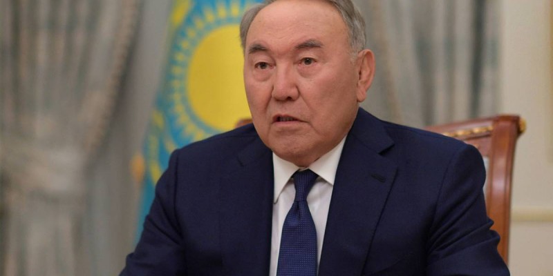 Назарбаев көңіл айтты.
