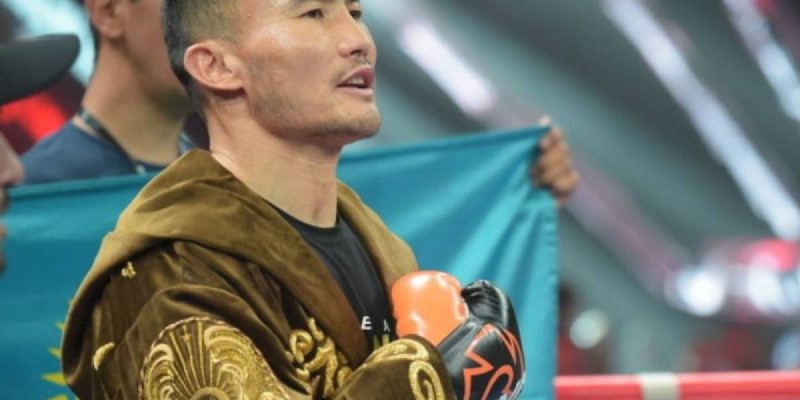 «Аспанға ұшып кетпеңіздер»: Қанат Ислам шенеуніктерді халықпен бірге болуға шақырды.