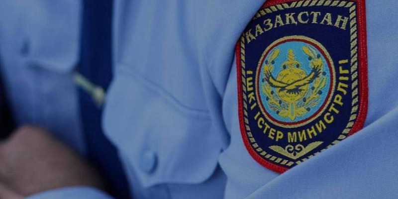 Шымкентте полиция басшысының орынбасары әріптесін зорлады деп айыпталуда.