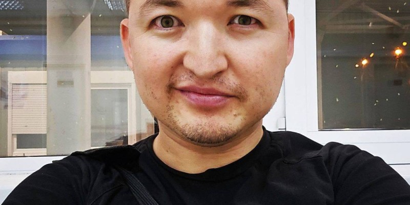 Қазақ белсендісі Дидар Смағұловқа Ресейге өмір бойы кіруге тыйым салынды.