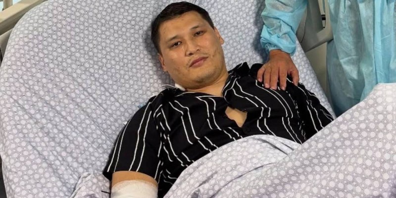 Руслан Берденовтің ауруханадан түсірілген фотосы пайда болды.