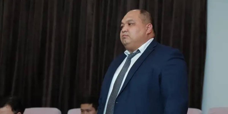 Ақтау қалалық сотының төрағасы алаяқтық ісі бойынша тоғыз жылға сотталды.