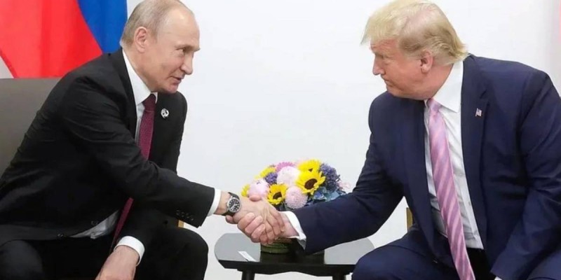 «Украинада бейбітшілік әлі орнамайды» — Трамп Путинмен телефон арқылы сөйлесті.