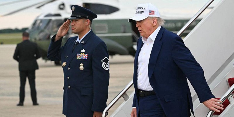 Трамп Путинге көңілі толмайтынын айтты.